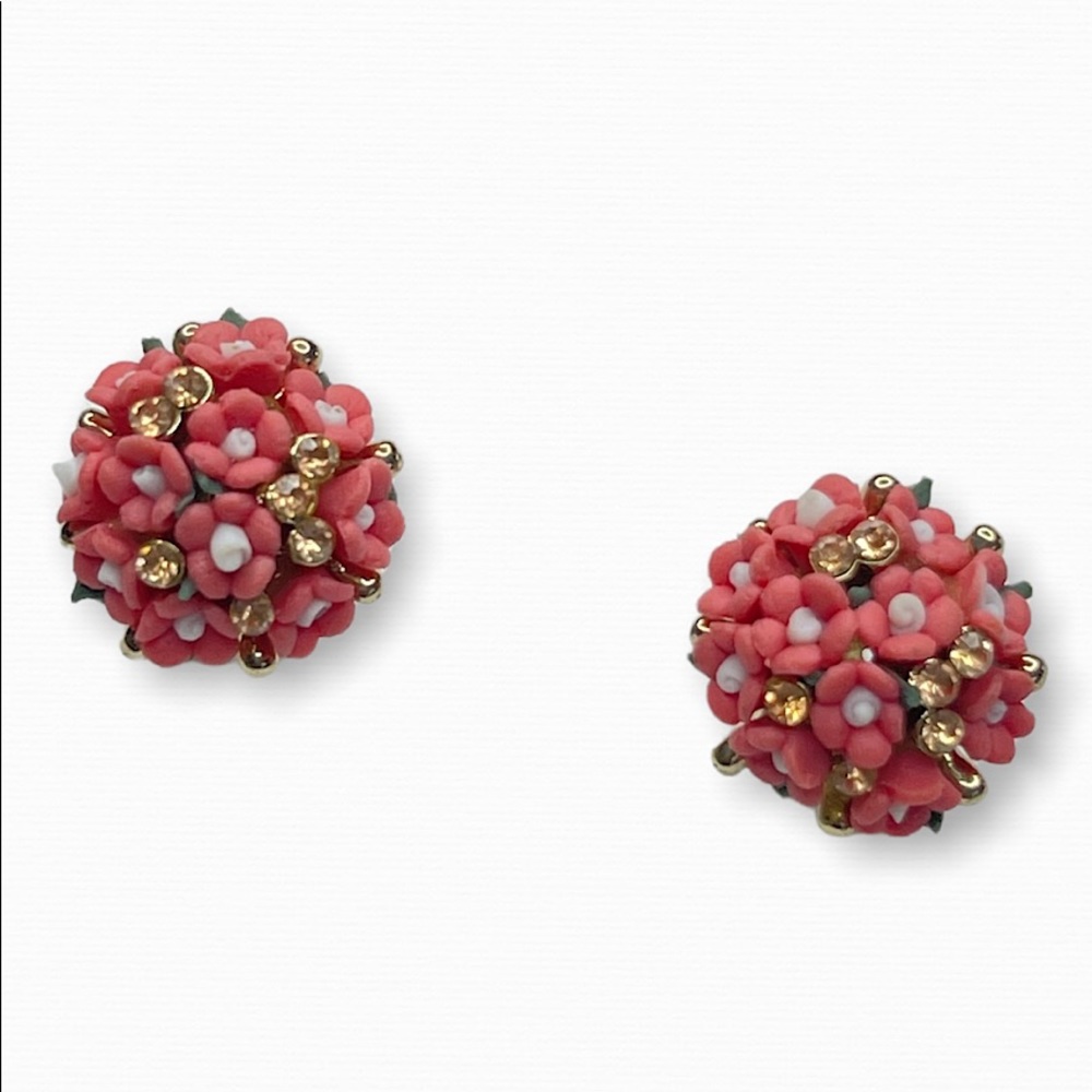 BELLA BOUQUET STUD EARRINGS